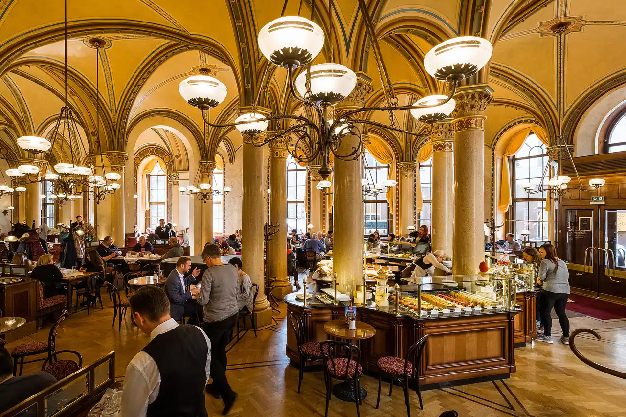 Cafe Central