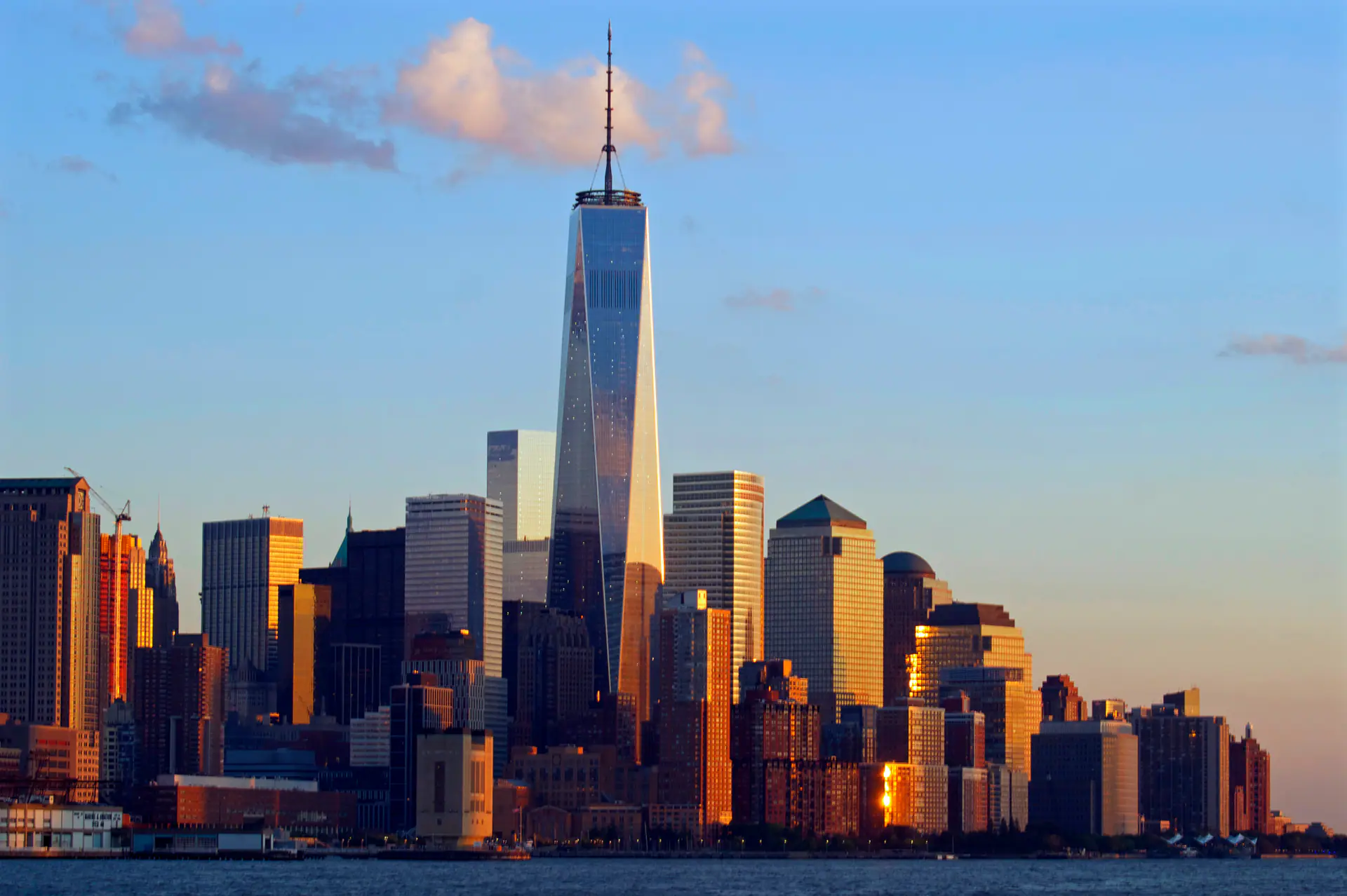 One WTC Lower Manhattan skyline Oct 2014 — new york city