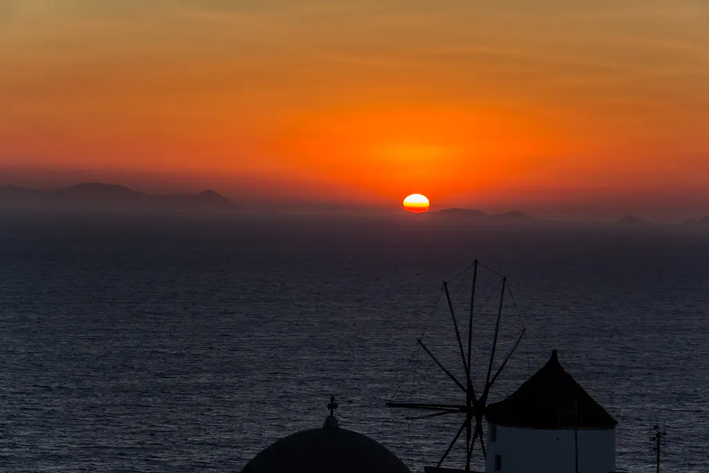 Atardecer en Oia, Santorini, Grecia