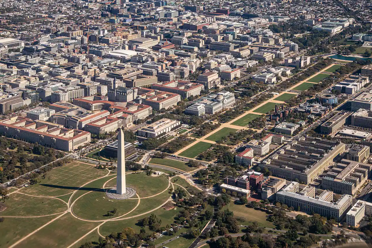 Aerial view of the central area of the National Mall, Washington, DC, on October 2021 (20211027-OC-LSC-0006)